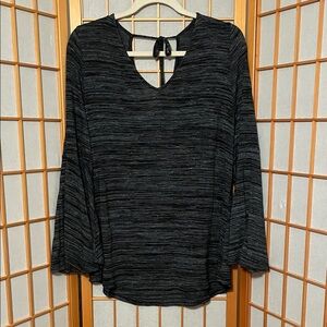 LOFT Women’s L Heather Black Bell Sleeve Top Double VNeck Tie Back Round Hem